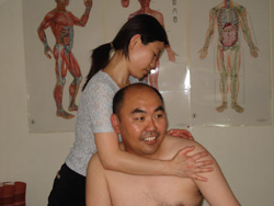 picture of Indonesian massage therapy